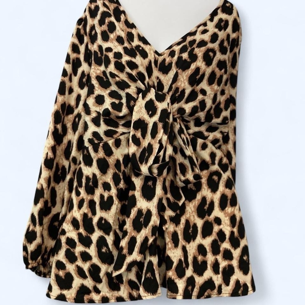 Leopard print blouse with tie front detail #leopardprint 2XL